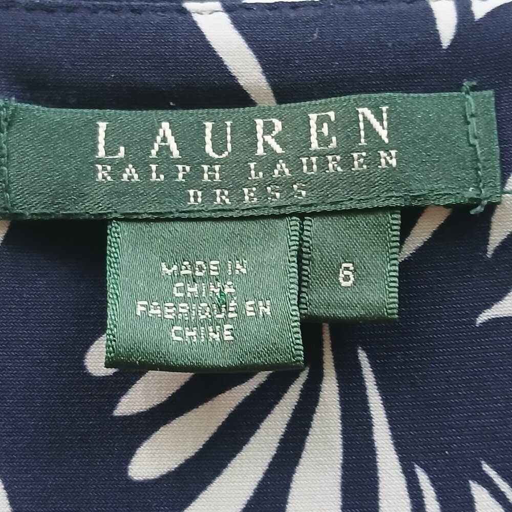 Lauren Ralph Lauren Navy White Tropical Floral Fit & Flair Surplice Dress Sz8 - Picture 5 of 7